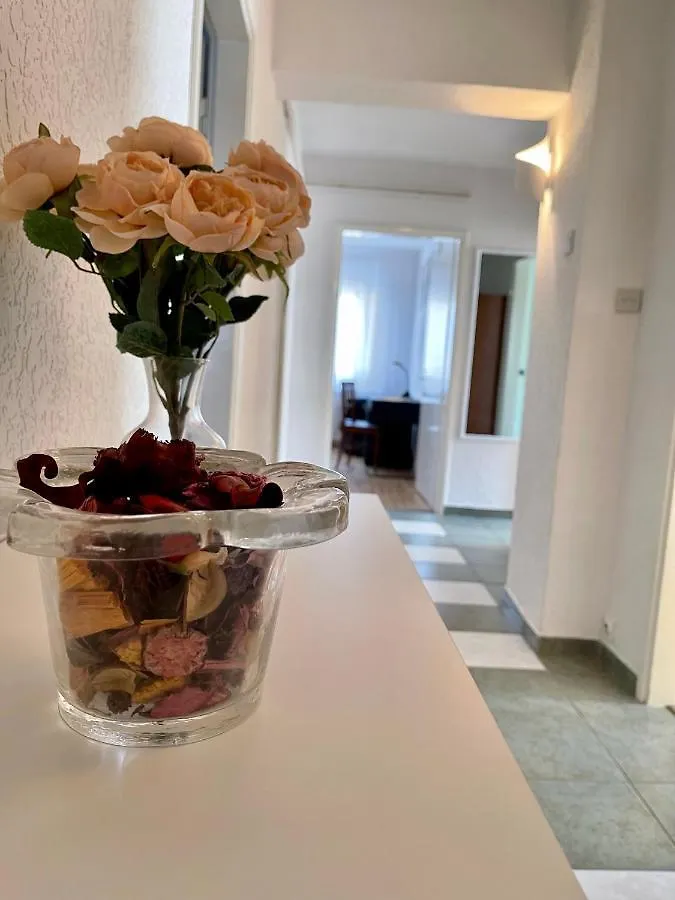 Apartments Matacin With Sea View Opatija 0*,